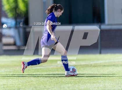 Thumbnail 3 in Lutheran vs. Denver North (CHSAA 4A Semifinal) photogallery.