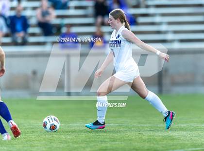 Thumbnail 2 in Lutheran vs. Denver North (CHSAA 4A Semifinal) photogallery.