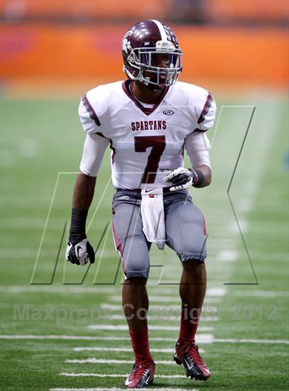 Thumbnail 3 in Burnt Hills-Ballston Lake vs. Sweet Home (NYSPHSAA Class A Final) photogallery.