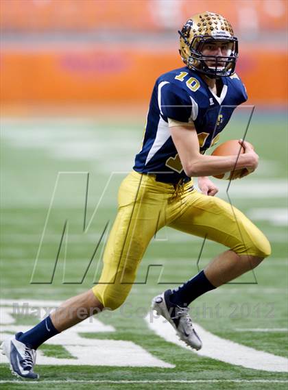 Thumbnail 2 in Burnt Hills-Ballston Lake vs. Sweet Home (NYSPHSAA Class A Final) photogallery.