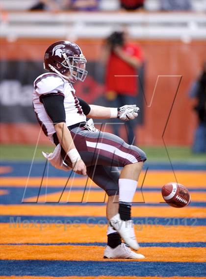 Thumbnail 2 in Burnt Hills-Ballston Lake vs. Sweet Home (NYSPHSAA Class A Final) photogallery.