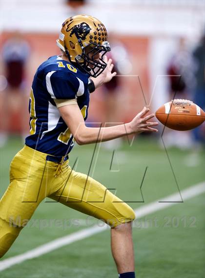 Thumbnail 2 in Burnt Hills-Ballston Lake vs. Sweet Home (NYSPHSAA Class A Final) photogallery.