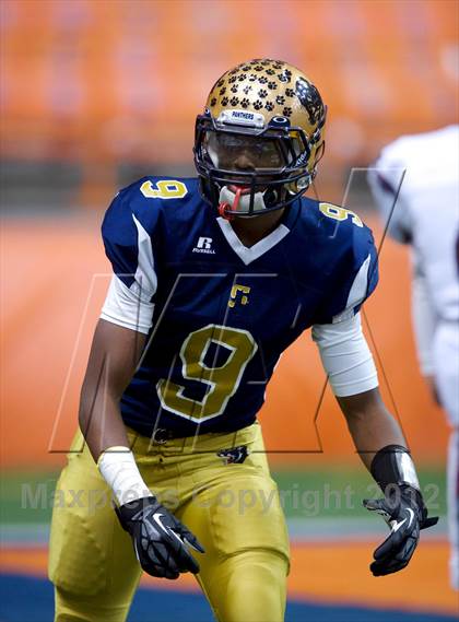 Thumbnail 2 in Burnt Hills-Ballston Lake vs. Sweet Home (NYSPHSAA Class A Final) photogallery.