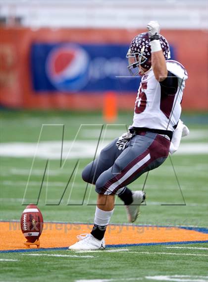 Thumbnail 2 in Burnt Hills-Ballston Lake vs. Sweet Home (NYSPHSAA Class A Final) photogallery.