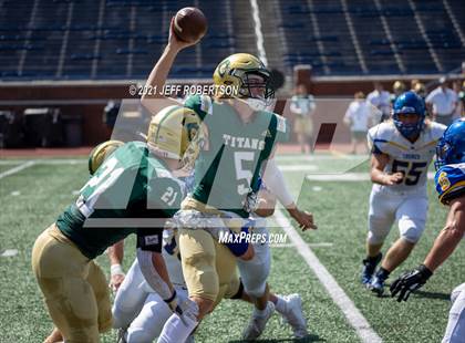 Thumbnail 2 in Midland vs Traverse City West (Battle At The Big House 2021) photogallery.
