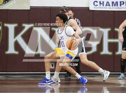 Thumbnail 2 in Shalhevet vs Bakersfield Christian photogallery.