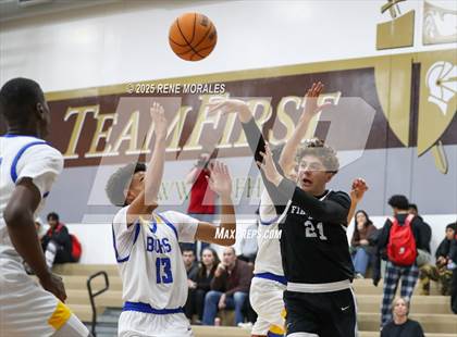 Thumbnail 2 in Shalhevet vs Bakersfield Christian photogallery.