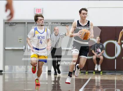 Thumbnail 1 in Shalhevet vs Bakersfield Christian photogallery.