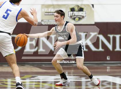 Thumbnail 2 in Shalhevet vs Bakersfield Christian photogallery.