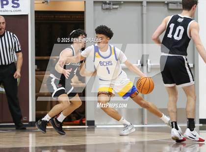 Thumbnail 1 in Shalhevet vs Bakersfield Christian photogallery.