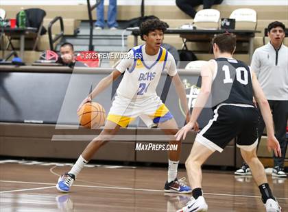 Thumbnail 1 in Shalhevet vs Bakersfield Christian photogallery.