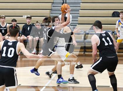 Thumbnail 3 in Shalhevet vs Bakersfield Christian photogallery.