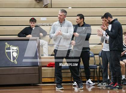 Thumbnail 2 in Shalhevet vs Bakersfield Christian photogallery.