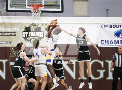 Thumbnail 3 in Shalhevet vs Bakersfield Christian photogallery.