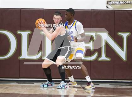 Thumbnail 3 in Shalhevet vs Bakersfield Christian photogallery.