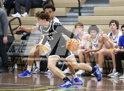 Thumbnail 1 in Shalhevet vs Bakersfield Christian photogallery.