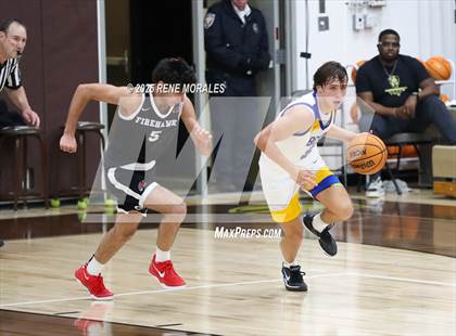 Thumbnail 2 in Shalhevet vs Bakersfield Christian photogallery.