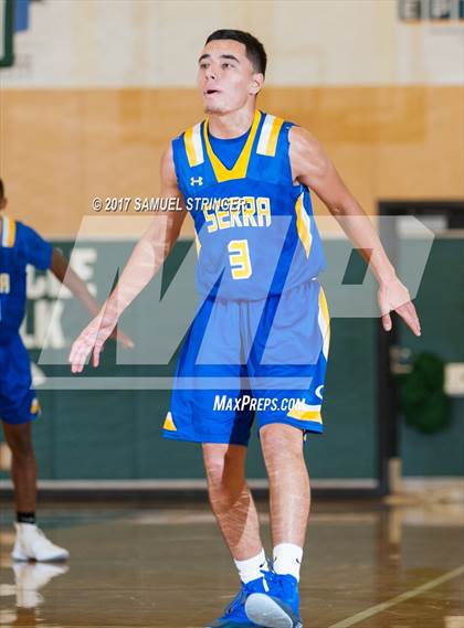 Thumbnail 2 in Marin Catholic vs. Serra (Vontoure Spartan Classic) photogallery.