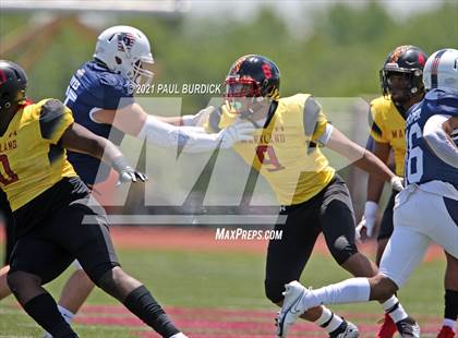 Thumbnail 1 in Big 33 Football Classic Maryland vs Pennsylvania photogallery.