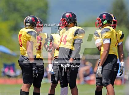 Thumbnail 2 in Big 33 Football Classic Maryland vs Pennsylvania photogallery.
