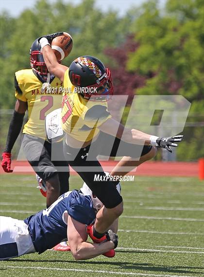 Thumbnail 1 in Big 33 Football Classic Maryland vs Pennsylvania photogallery.