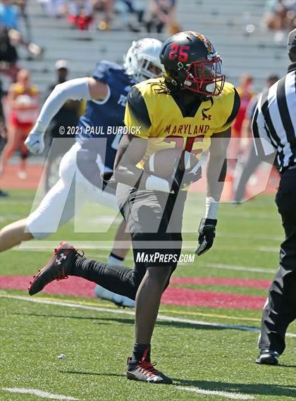 Thumbnail 2 in Big 33 Football Classic Maryland vs Pennsylvania photogallery.