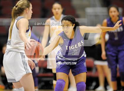 Thumbnail 3 in Millennium vs. Gilbert (AIA 6A Semifinal Playoff) photogallery.