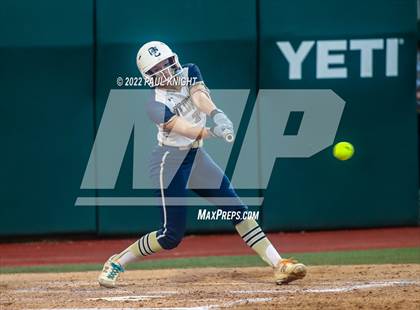 Thumbnail 3 in O'Connor vs. Lake Ridge (6A UIL State Championship) photogallery.