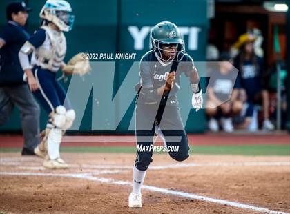 Thumbnail 1 in O'Connor vs. Lake Ridge (6A UIL State Championship) photogallery.