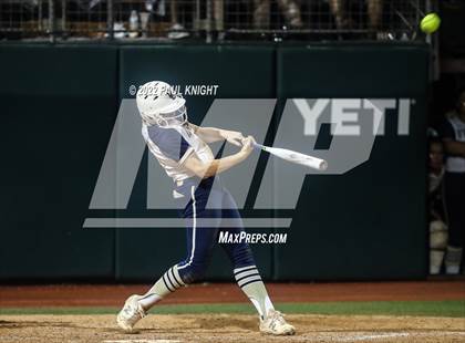 Thumbnail 2 in O'Connor vs. Lake Ridge (6A UIL State Championship) photogallery.