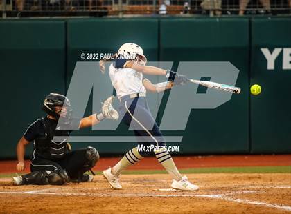 Thumbnail 2 in O'Connor vs. Lake Ridge (6A UIL State Championship) photogallery.