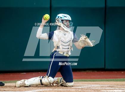 Thumbnail 2 in O'Connor vs. Lake Ridge (6A UIL State Championship) photogallery.