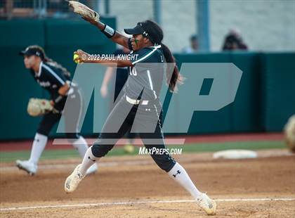 Thumbnail 1 in O'Connor vs. Lake Ridge (6A UIL State Championship) photogallery.