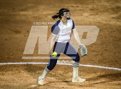 Thumbnail 1 in O'Connor vs. Lake Ridge (6A UIL State Championship) photogallery.