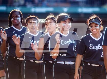Thumbnail 3 in O'Connor vs. Lake Ridge (6A UIL State Championship) photogallery.