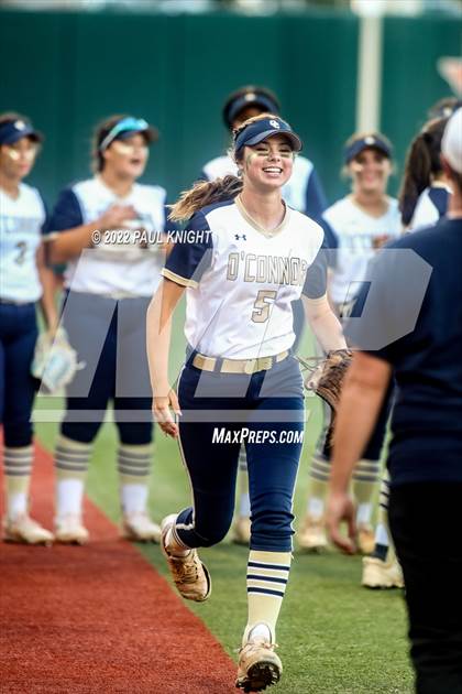 Thumbnail 2 in O'Connor vs. Lake Ridge (6A UIL State Championship) photogallery.