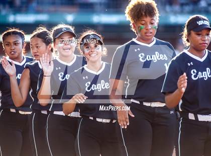 Thumbnail 2 in O'Connor vs. Lake Ridge (6A UIL State Championship) photogallery.