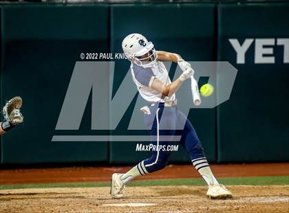 Thumbnail 1 in O'Connor vs. Lake Ridge (6A UIL State Championship) photogallery.