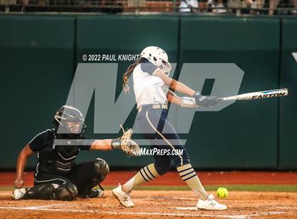 Thumbnail 3 in O'Connor vs. Lake Ridge (6A UIL State Championship) photogallery.