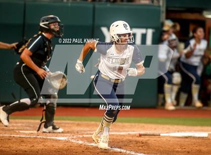 Thumbnail 3 in O'Connor vs. Lake Ridge (6A UIL State Championship) photogallery.