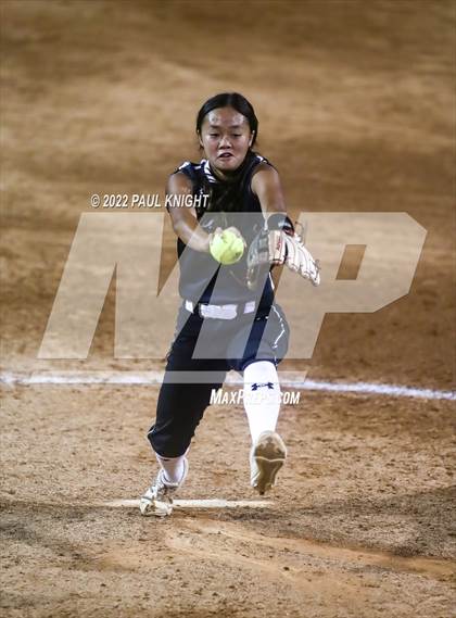 Thumbnail 3 in O'Connor vs. Lake Ridge (6A UIL State Championship) photogallery.