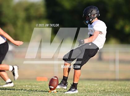 Thumbnail 3 in Hamilton @ Millsap photogallery.