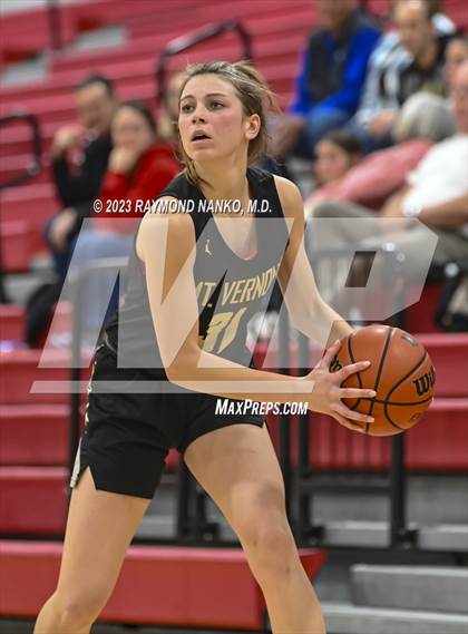 Thumbnail 3 in Mt. Vernon @ New Palestine photogallery.