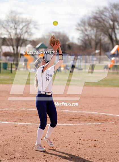Thumbnail 1 in Emery @ Duchesne photogallery.