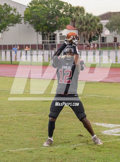 Thumbnail 1 in Boca Raton @ Stoneman Douglas photogallery.