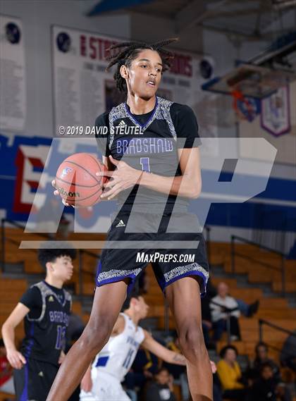 Thumbnail 3 in Bradshaw Christian vs. Valley (Stan Harms Classic) photogallery.
