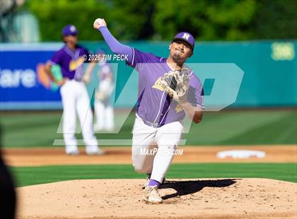 Thumbnail 3 in Kennedy vs. Norwalk photogallery.