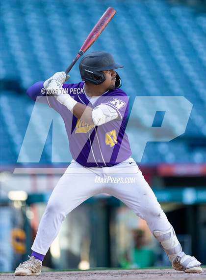 Thumbnail 2 in Kennedy vs. Norwalk photogallery.