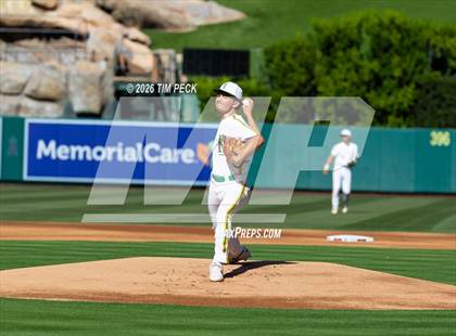 Thumbnail 3 in Kennedy vs. Norwalk photogallery.