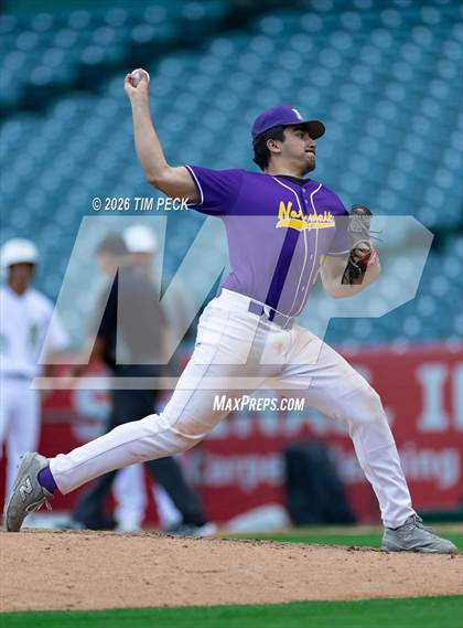 Thumbnail 3 in Kennedy vs. Norwalk photogallery.